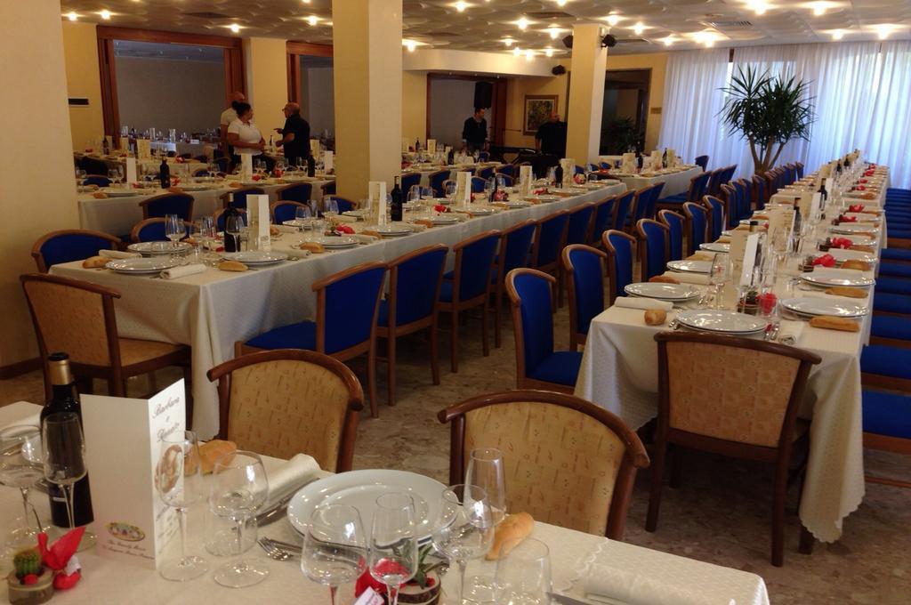 Hotel Terme Di San Vittore Genga  Dış mekan fotoğraf